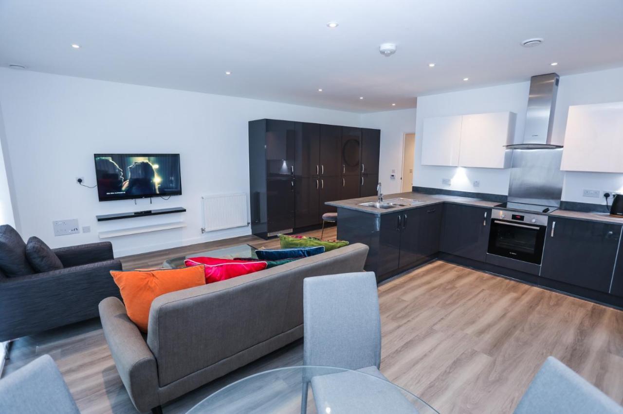Lovely 2 Bed Apartment With Parking Londyn Zewnętrze zdjęcie