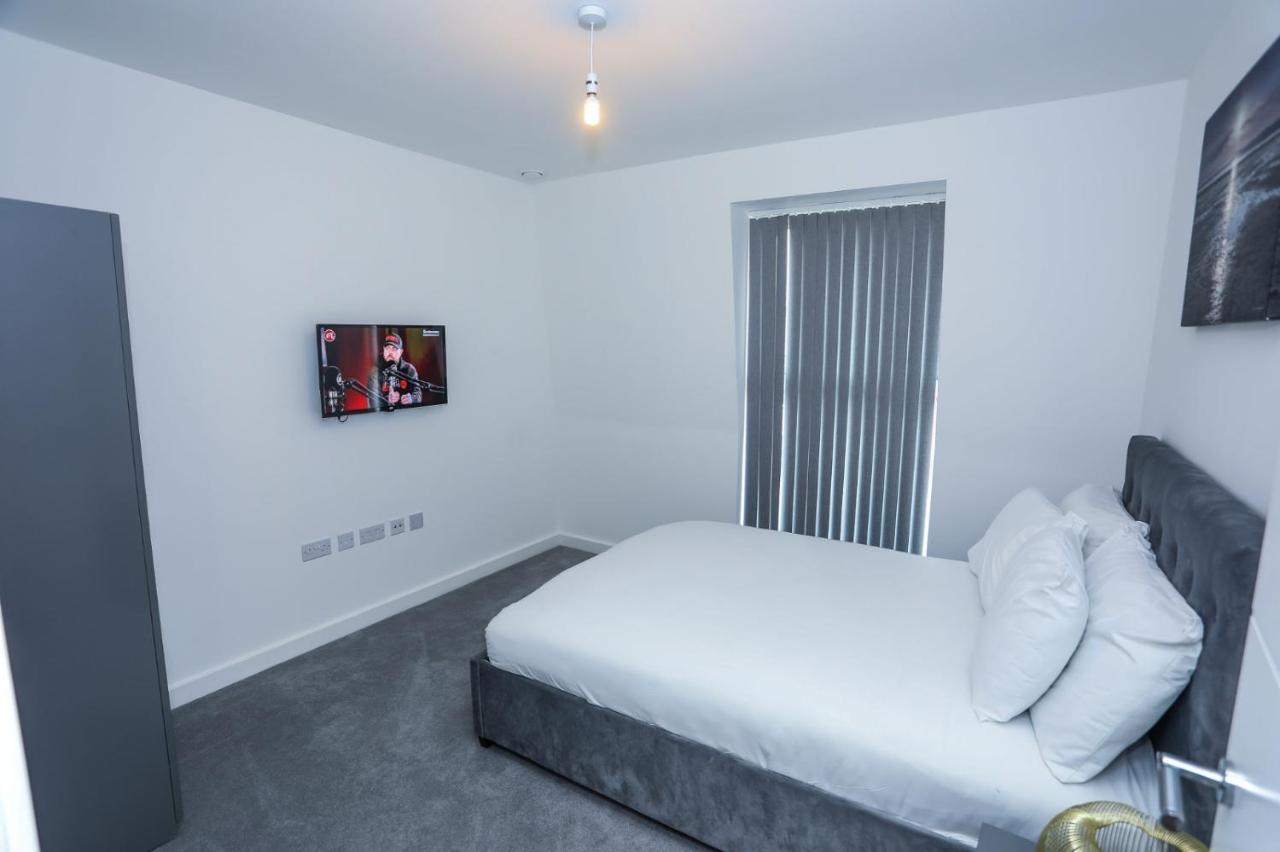 Lovely 2 Bed Apartment With Parking Londyn Zewnętrze zdjęcie